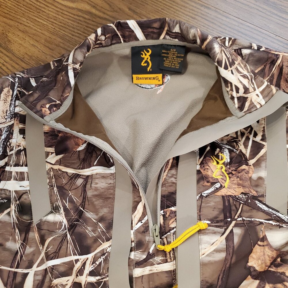 Browning Dirty Bird Soft Shell Pullover Small - image 8